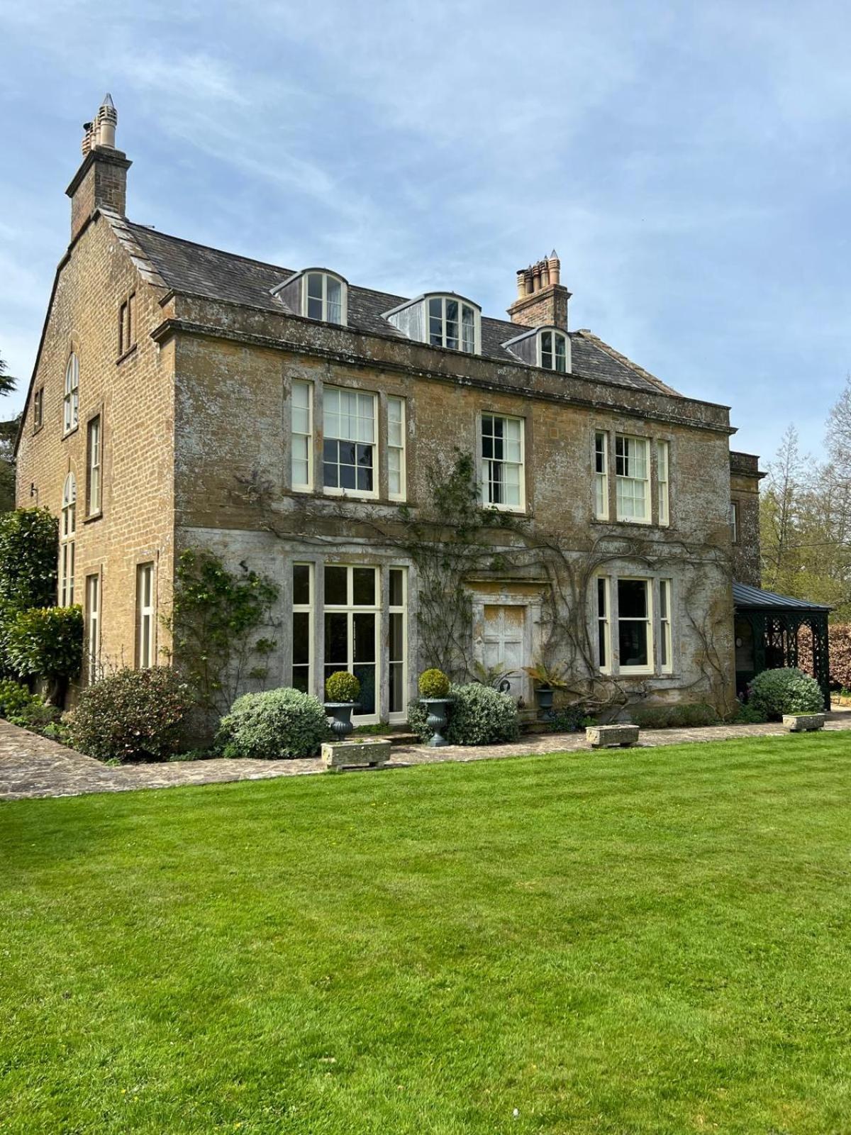 The Old Rectory Somerset North Perrott 외부 사진